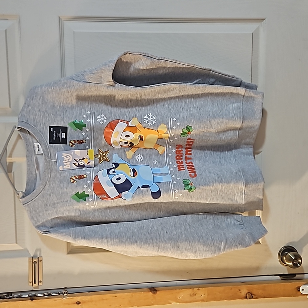 BLUEY LIMITED EDITION CREWNECK SWEATSHIRT: UNISEX: GRAY: NEW WITH TAGS: SIZE XL